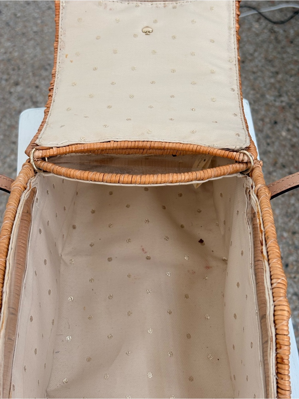 kate spade Woven Car-Shaped Mini Bag in Brown with Beige Straps - Picture 3 of 4